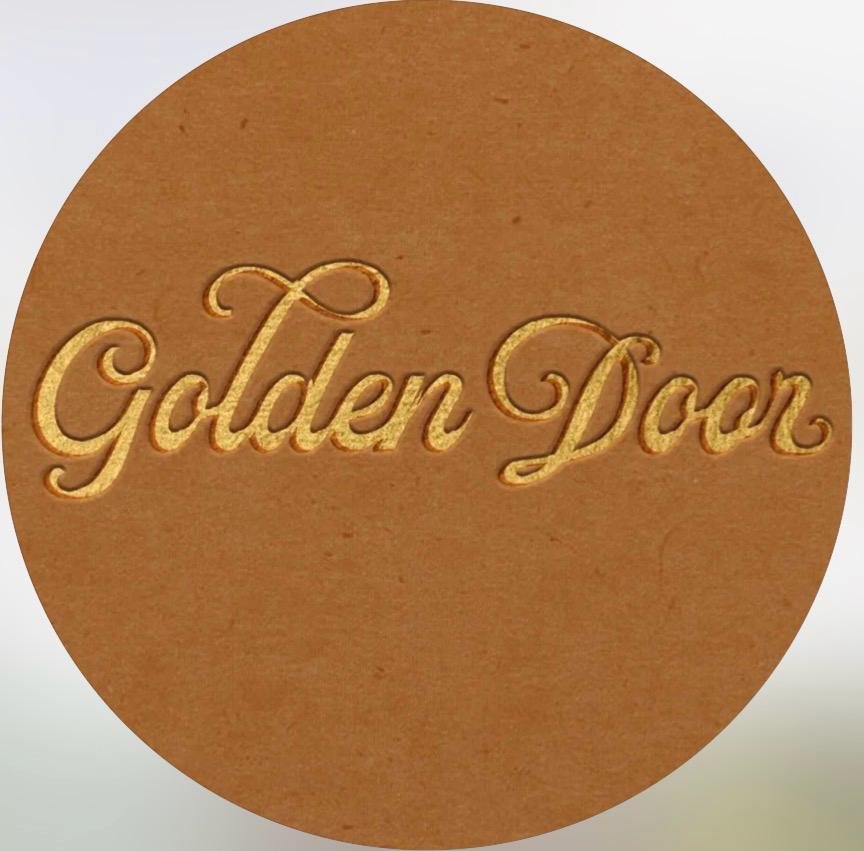 goldendoormushroomchocolate.com